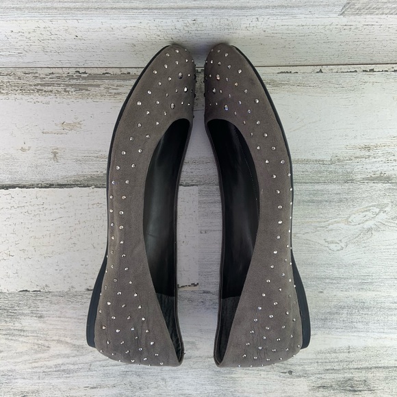 JESSICA SIMPSON Grey Suede Rhinestone Flats 10M - Picture 6 of 7